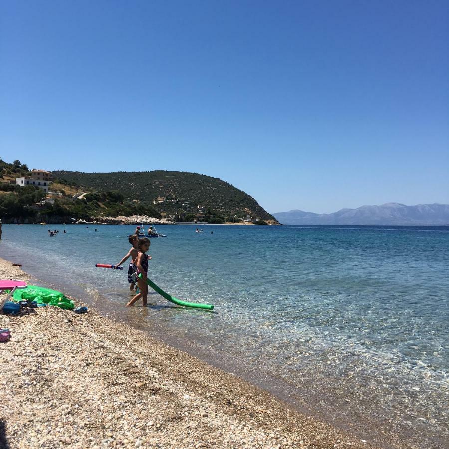 Eratous Seaside House Villa Agii Dimitrios ke Panteleimon Eksteriør billede